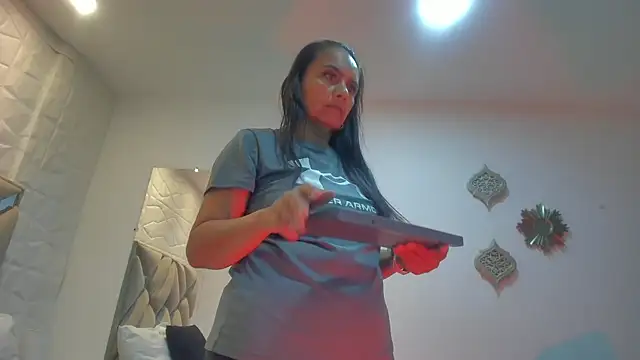 raquell moore online show from 27, 2, 2025