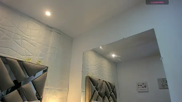 raquell moore online show from 8, 10, 2025