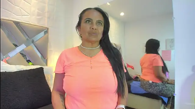 raquell moore online show from 16, 4, 2026