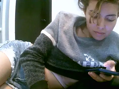 VittoriaTaylor online show from 16, 12, 2025