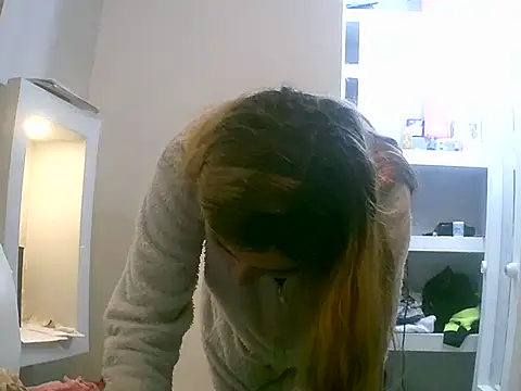 VittoriaTaylor online show from 14, 2, 2026