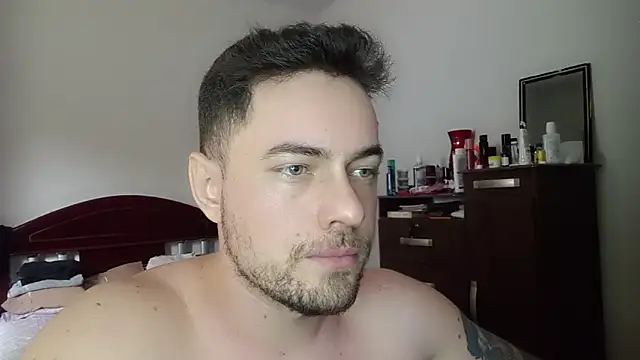 Snapshot of Dyllan__ chatting on 29, 5, 2026 Dyllan online show from 29, 5, 2026