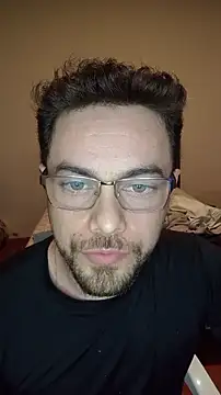 Snapshot of Dyllan__ chatting on 26, 6, 2026 Dyllan online show from 26, 6, 2026