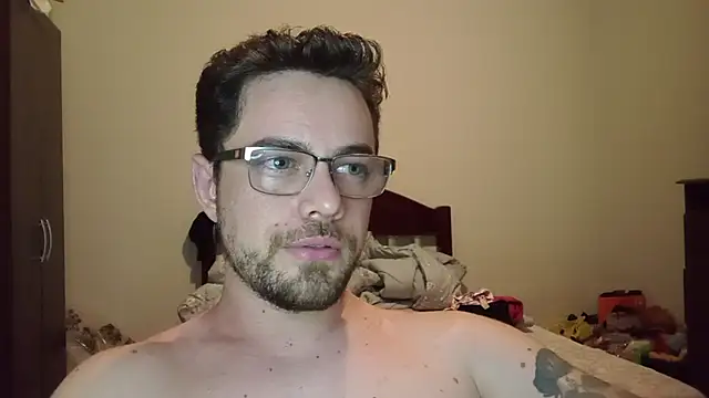 Snapshot of Dyllan__ chatting on 30, 6, 2026 Dyllan online show from 30, 6, 2026