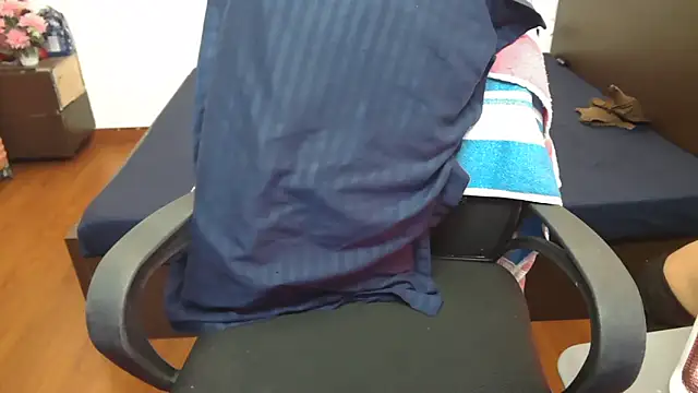 Snapshot of LovelyRosy chatting on 6, 2, 2026 LovelyRosy online show from 6, 2, 2026