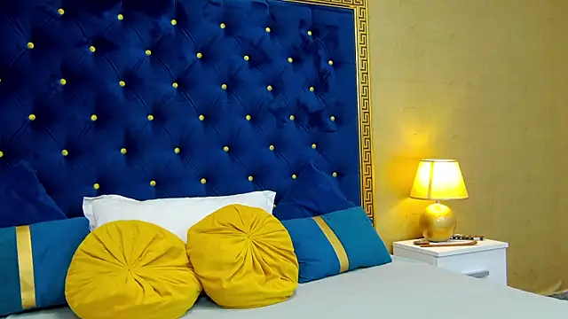 Annabellerise online show from 28, 1, 2025