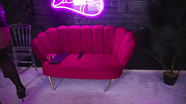 Annabellerise online show from 25, 9, 2025