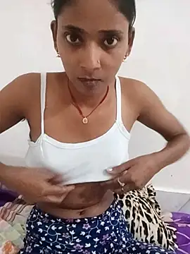 Snapshot of Divya-2007 chatting on 14, 10, 2025 Divya-2007 online show from 14, 10, 2025