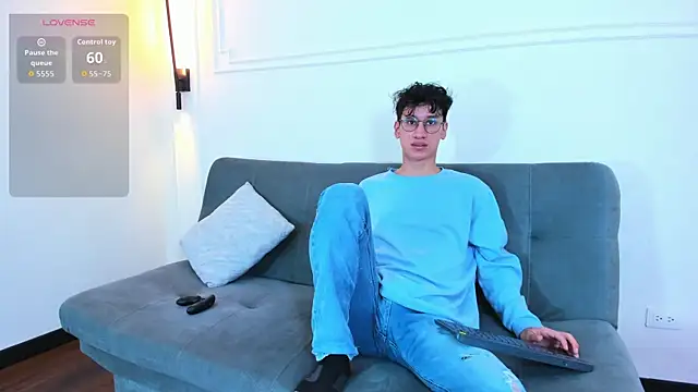 Cum hunters online show from 2, 11, 2025