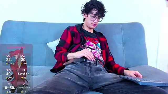 Snapshot of Cum_hunters chatting on 11, 7, 2026 Cum hunters online show from 11, 7, 2026