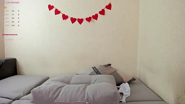 Snapshot of Browni_Kiss chatting on 16, 3, 2026 Browni Kiss online show from 16, 3, 2026