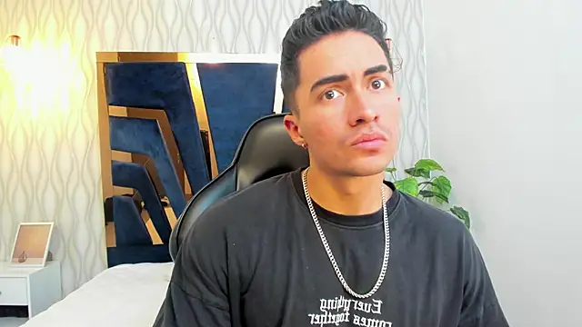 Brad Summer online show from 1, 2, 2025