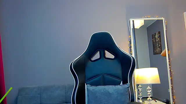 Snapshot of Eva_Lovvia_ chatting on 7, 3, 2025 Eva Lovvia  online show from 7, 3, 2025