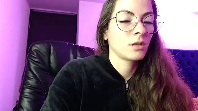 Snapshot of MARIELSINS_AND_DAIKIJACK chatting on 23, 2, 2025 MARIELSINS AND DAIKIJACK online show from 23, 2, 2025