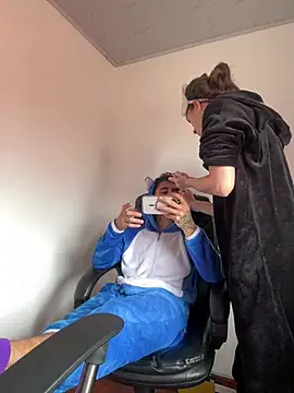 Snapshot of MARIELSINS_AND_DAIKIJACK chatting on 7, 3, 2025 MARIELSINS AND DAIKIJACK online show from 7, 3, 2025