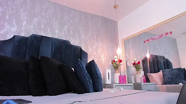 Isis ariany  online show from 20, 9, 2025