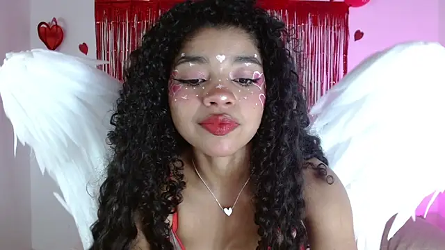 lucie petite online show from 14, 2, 2025