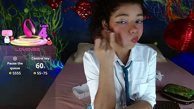 lucie petite online show from 21, 9, 2025