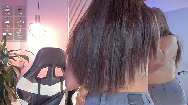 Snapshot of madel_cristin chatting on 16, 1, 2025 madel cristin online show from 16, 1, 2025