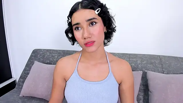 Alondra Cutie online show from 12, 1, 2026