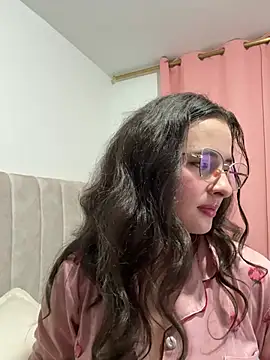 Snapshot of baaby-miiaa chatting on 8, 5, 2026 baaby-miiaa online show from 8, 5, 2026