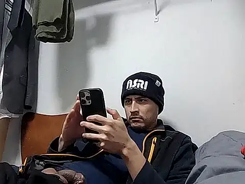 PerroDemonioHot online show from 7, 2, 2026