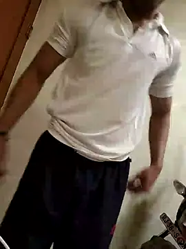 Snapshot of hot_hunk_boy chatting on 18, 1, 2025 hot hunk boy online show from 18, 1, 2025