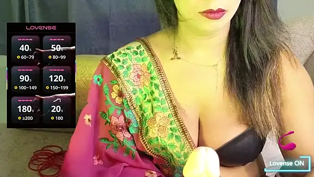 Snapshot of Bengali_Cute_Girl chatting on 19, 10, 2025 Bengali Cute Girl online show from 19, 10, 2025