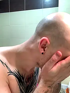 AssHunter4k online show from 3, 12, 2025