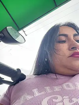 Miia Jazmin online show from 11, 4, 2026