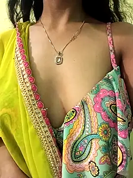 Snapshot of Miss_Cuteness chatting on 7, 3, 2025 Miss Cuteness online show from 7, 3, 2025