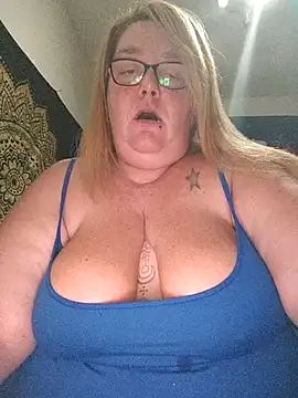 diosacurvy1984 online show from 18, 11, 2025