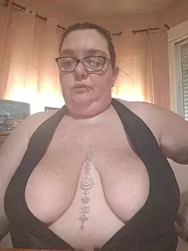 diosacurvy1984 online show from 15, 12, 2025