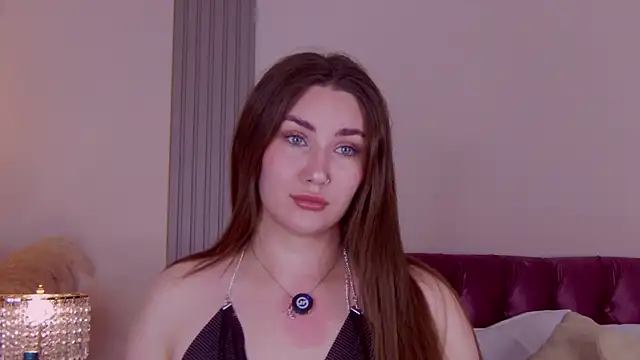 Snapshot of KiraBarlows chatting on 24, 4, 2026 KiraBarlows online show from 24, 4, 2026