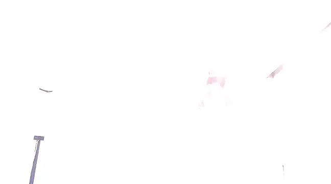 VanneCute1 online show from 1, 2, 2025