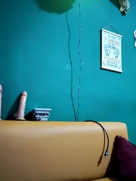 Snapshot of ilonna2025 chatting on 14, 11, 2025 ilonna2025 online show from 14, 11, 2025