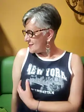 ilonna2025 online show from 25, 3, 2026