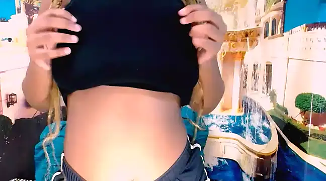 Snapshot of EroticSexyPrada chatting on 17, 2, 2025 EroticSexyPrada online show from 17, 2, 2025