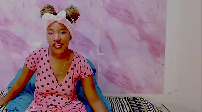 Snapshot of EroticSexyPrada chatting on 21, 2, 2025 EroticSexyPrada online show from 21, 2, 2025