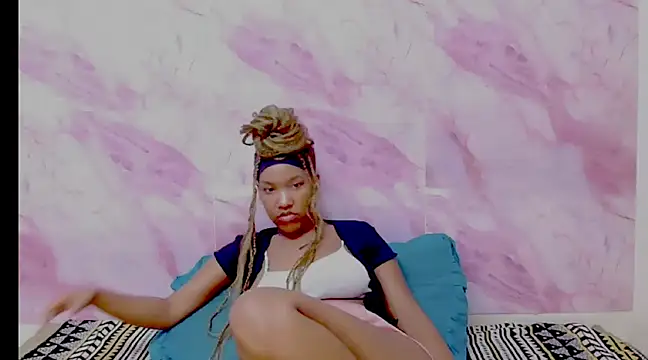 Snapshot of EroticSexyPrada chatting on 23, 2, 2025 EroticSexyPrada online show from 23, 2, 2025