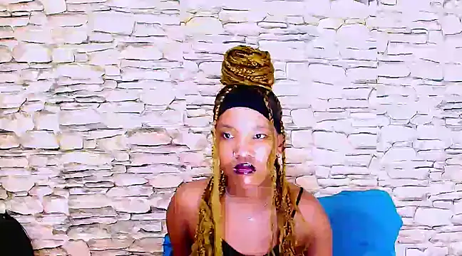 Snapshot of EroticSexyPrada chatting on 27, 2, 2025 EroticSexyPrada online show from 27, 2, 2025