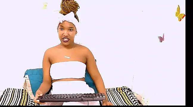 Snapshot of EroticSexyPrada chatting on 7, 3, 2025 EroticSexyPrada online show from 7, 3, 2025