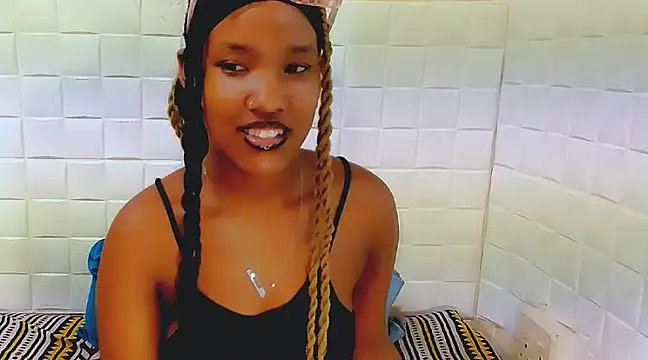 Snapshot of EroticSexyPrada chatting on 22, 3, 2025 EroticSexyPrada online show from 22, 3, 2025