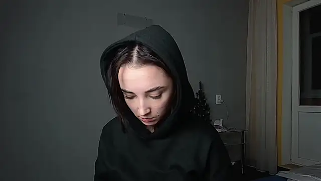 Snapshot of Eva_Gloryy chatting on 3, 2, 2025 Eva Gloryy online show from 3, 2, 2025