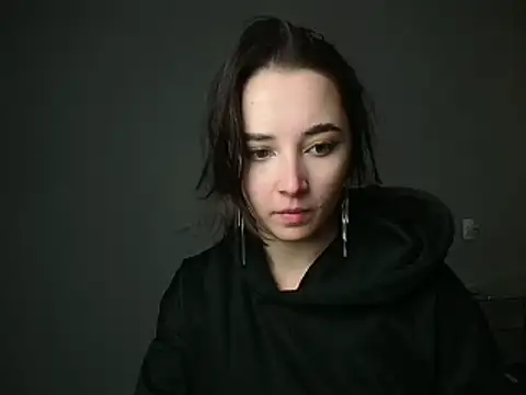 Snapshot of Eva_Gloryy chatting on 2, 3, 2025 Eva Gloryy online show from 2, 3, 2025