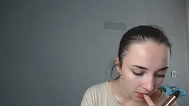 Snapshot of Eva_Gloryy chatting on 14, 9, 2025 Eva Gloryy online show from 14, 9, 2025