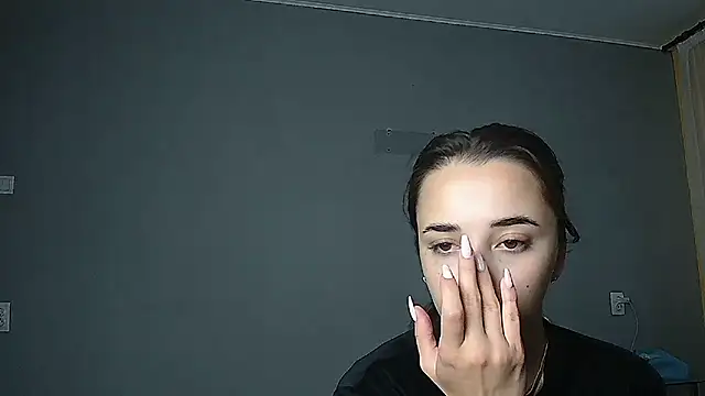 Snapshot of Eva_Gloryy chatting on 22, 9, 2025 Eva Gloryy online show from 22, 9, 2025