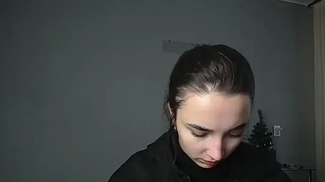 Snapshot of Eva_Gloryy chatting on 6, 1, 2026 Eva Gloryy online show from 6, 1, 2026