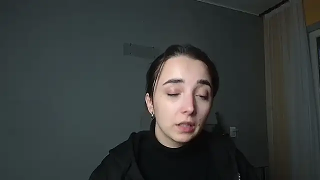 Snapshot of Eva_Gloryy chatting on 8, 1, 2026 Eva Gloryy online show from 8, 1, 2026