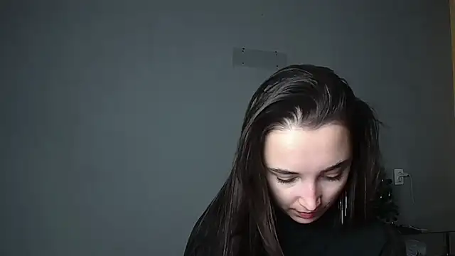 Snapshot of Eva_Gloryy chatting on 1, 2, 2026 Eva Gloryy online show from 1, 2, 2026